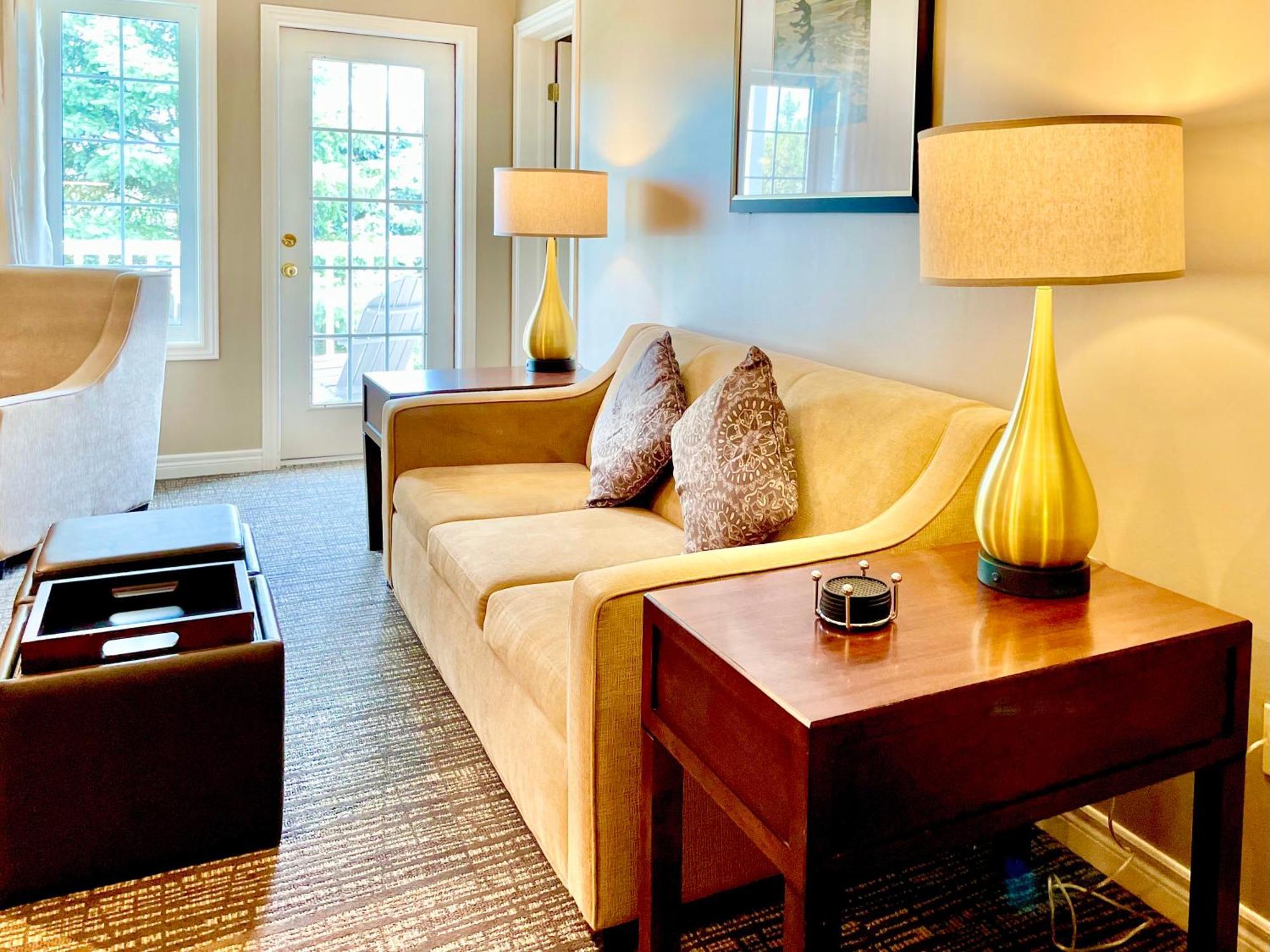 Hillside Haven: Carriage Club Resort Retreat Edgar Buitenkant foto
