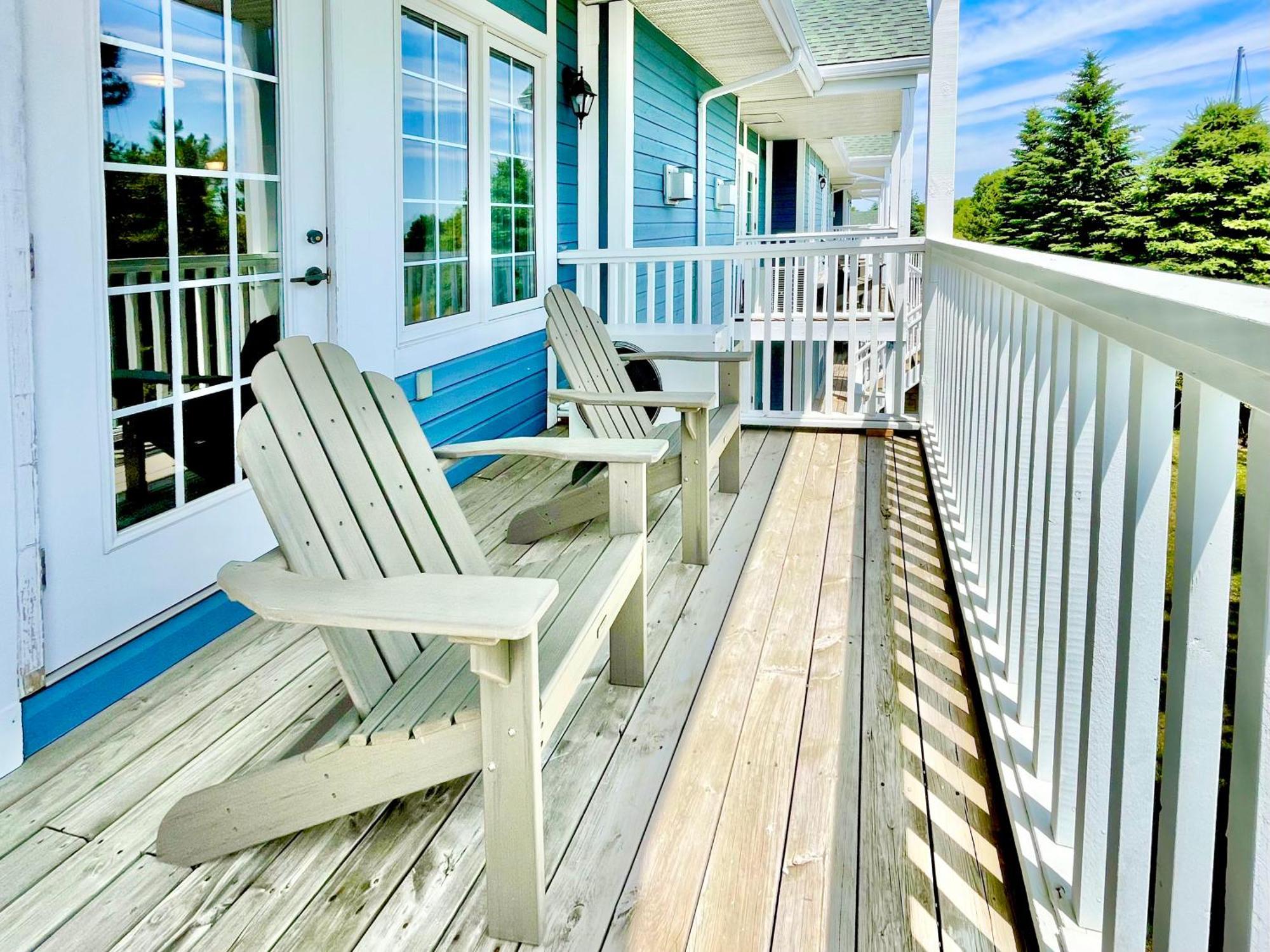 Hillside Haven: Carriage Club Resort Retreat Edgar Buitenkant foto